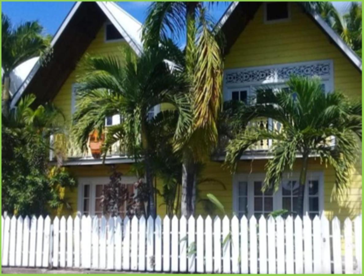 Yellow Houses Bocas Duplex Bocas del Toro Eksteriør bilde
